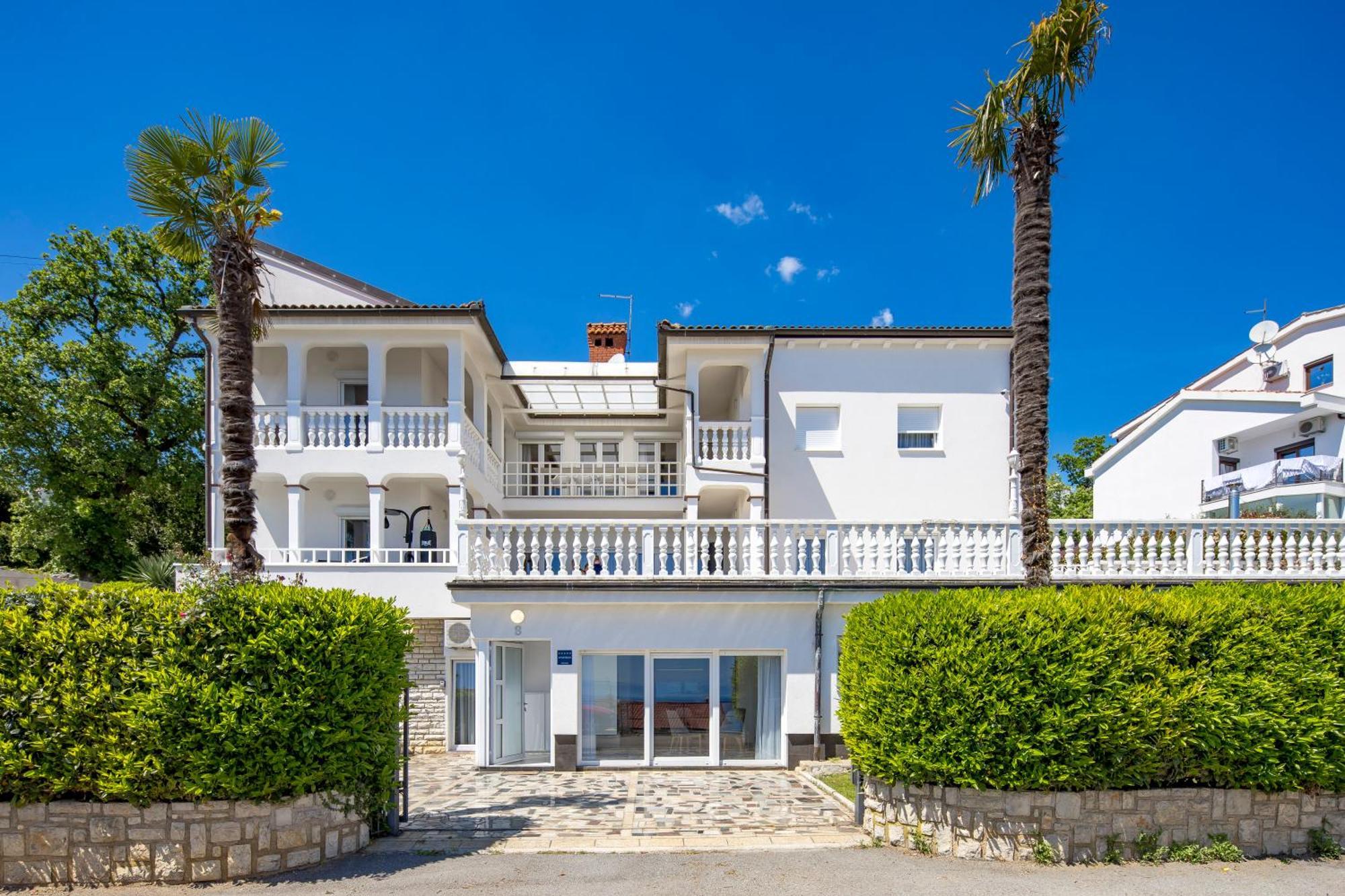 Villa Garden Apartment With Pool Опатія Екстер'єр фото
