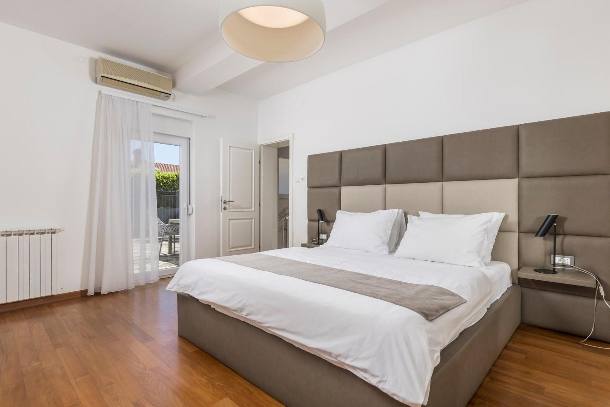 Villa Garden Apartment With Pool Опатія Екстер'єр фото