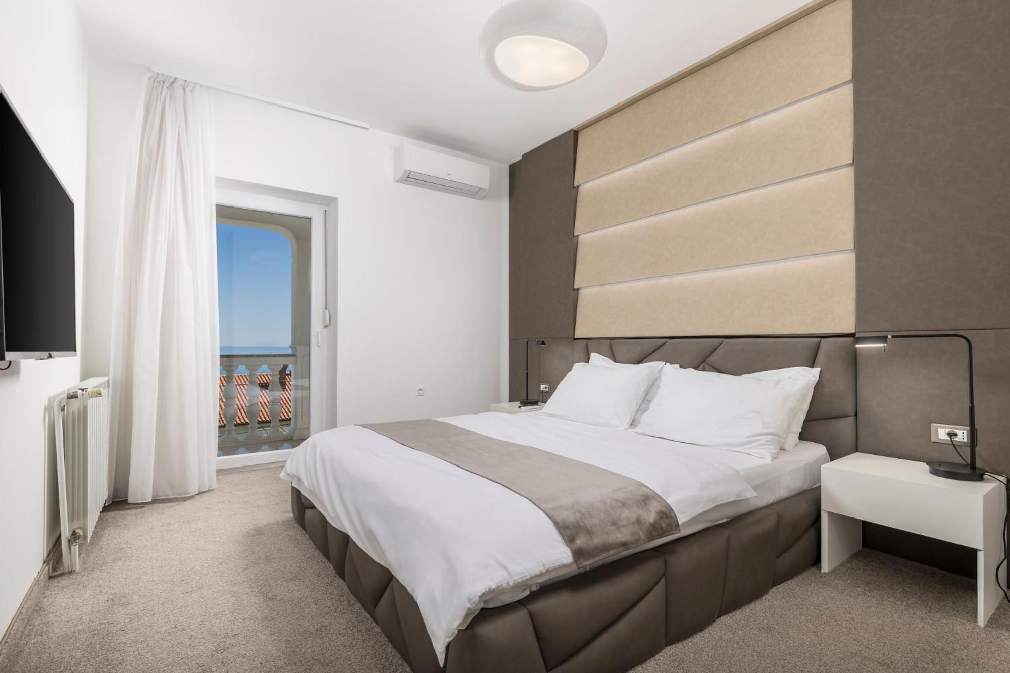 Villa Garden Apartment With Pool Опатія Екстер'єр фото